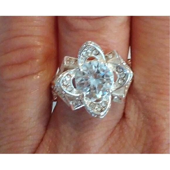 Ring 925 Silver Sz 6 Flower Simulated Diamonds FLEUR de Lis Blossom Clover FANCY